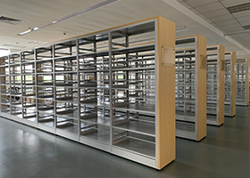 鬆崗圖書館雙麵書架實拍