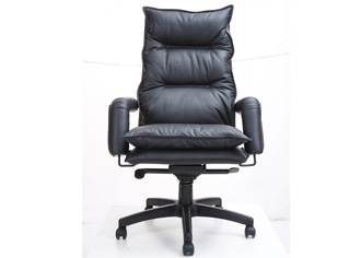 真（zhēn）皮班椅