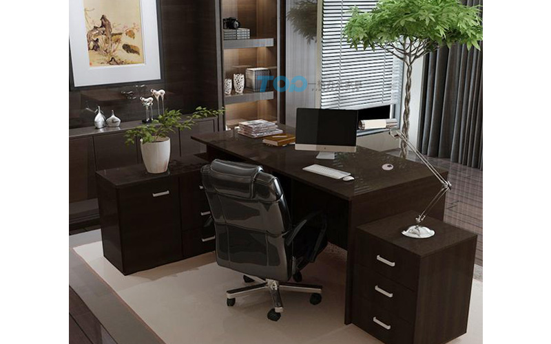 深圳17c嫩嫩草色视频官方版（gé）大班台