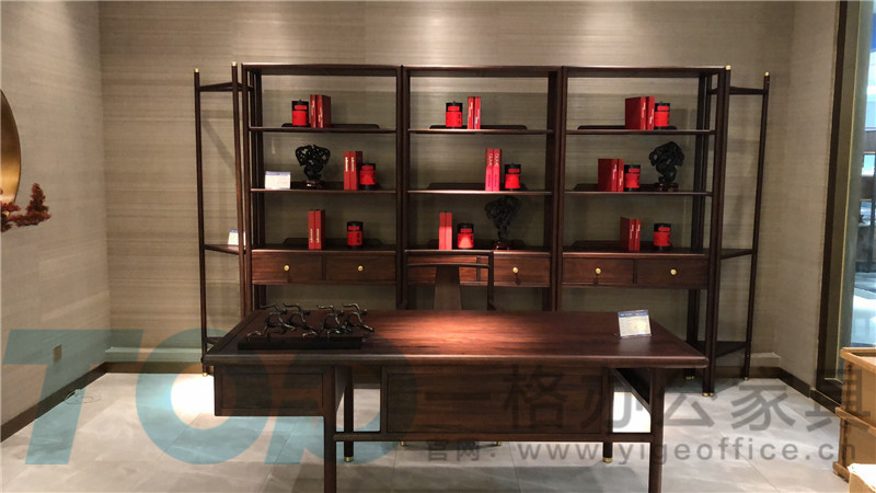 現代（dài）辦公家具