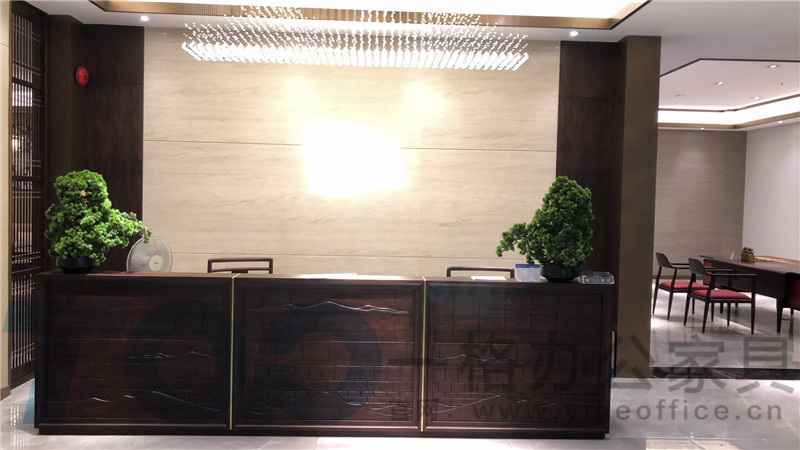 辦公（gōng）家具