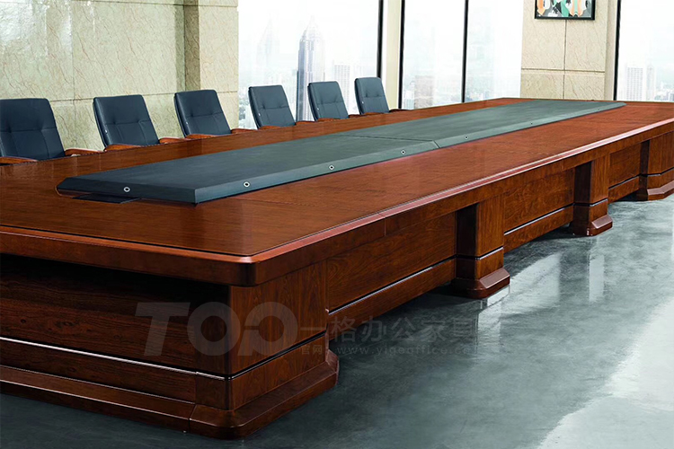 大型會議桌（zhuō）傳統風格（gé）桌椅.jpg