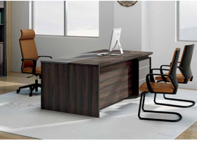 領逸係經理桌、行政（zhèng）桌