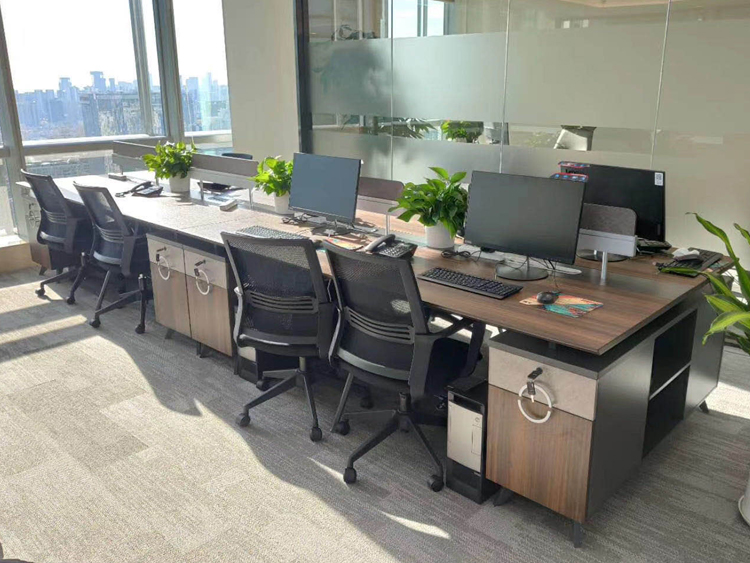 辦公室桌（zhuō）椅